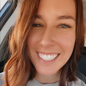 Meet your Posher, Jacqueline